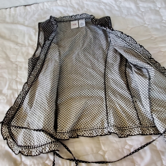 A/X  top - Picture 9 of 12